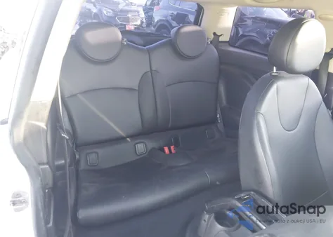 2011 Mini Cooper из США, поврежденный, VIN WMWSU3C58BT096366